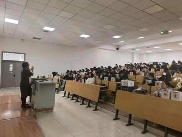 【青春健康教育】科学防艾·守护青春——长春电子科技学院联合宽城区计生协开展防艾主题活动 【青春健康教育】科学防艾·守护青春——长春电子科技学院联合宽城区计生协开展防艾主题活动