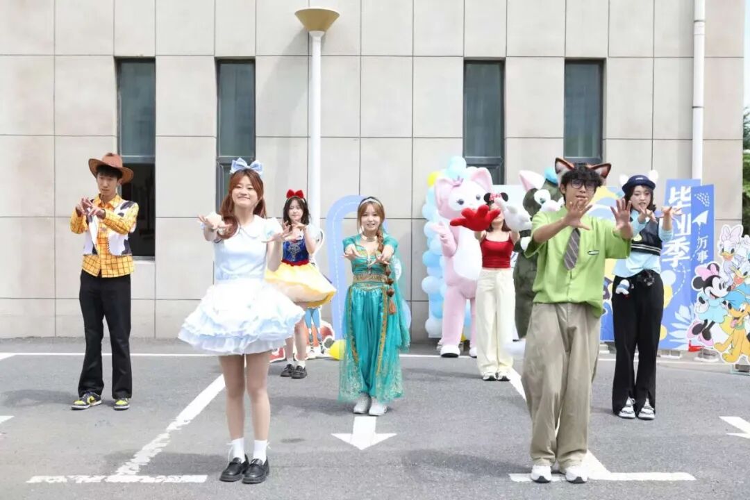 追光而遇·沐光而行｜青春不散场，毕业正当“燃”！