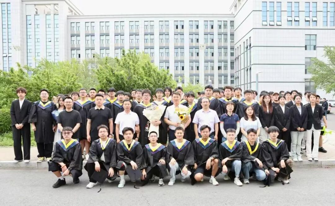 追光而遇·沐光而行｜青春不散场，毕业正当“燃”！