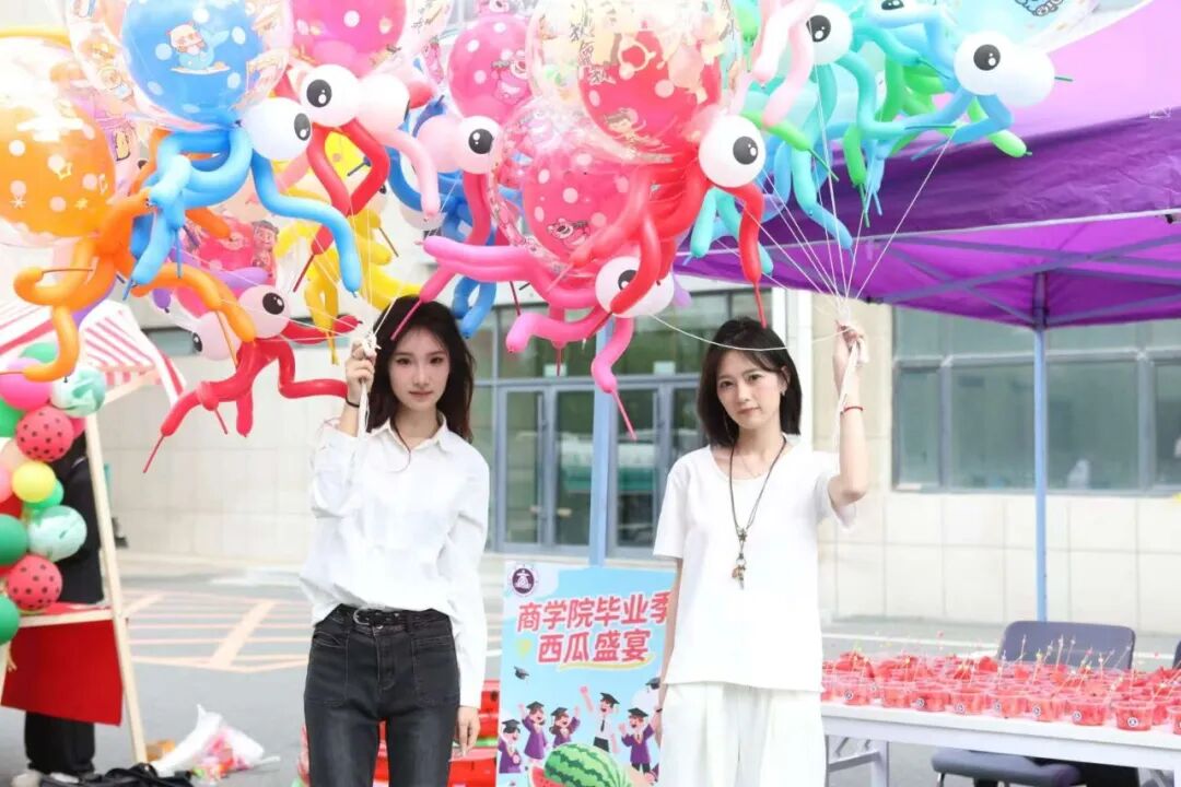 追光而遇·沐光而行｜青春不散场，毕业正当“燃”！