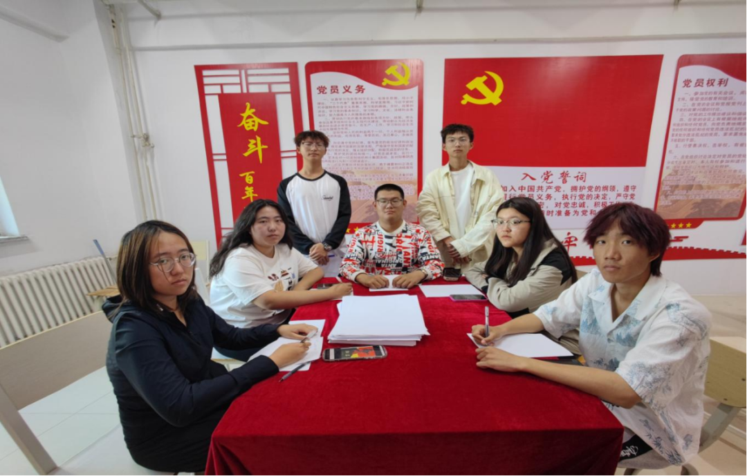 讲好红色故事，传承时代经典——“红色文化进公寓”系列活动