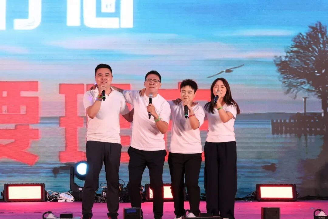 青春盛会燃动夏夜,长电2026届毕业狂欢夜温情落幕 青春盛会燃动夏夜,长电2026届毕业狂欢夜温情落幕
